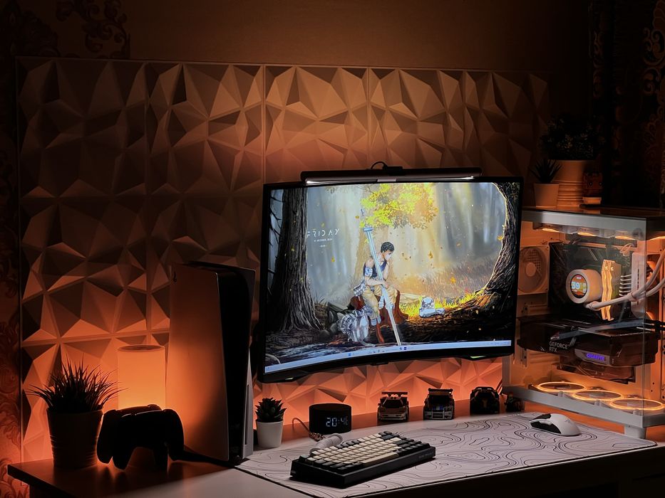 Монитор Samsung Odyssey G7 Neo 32”