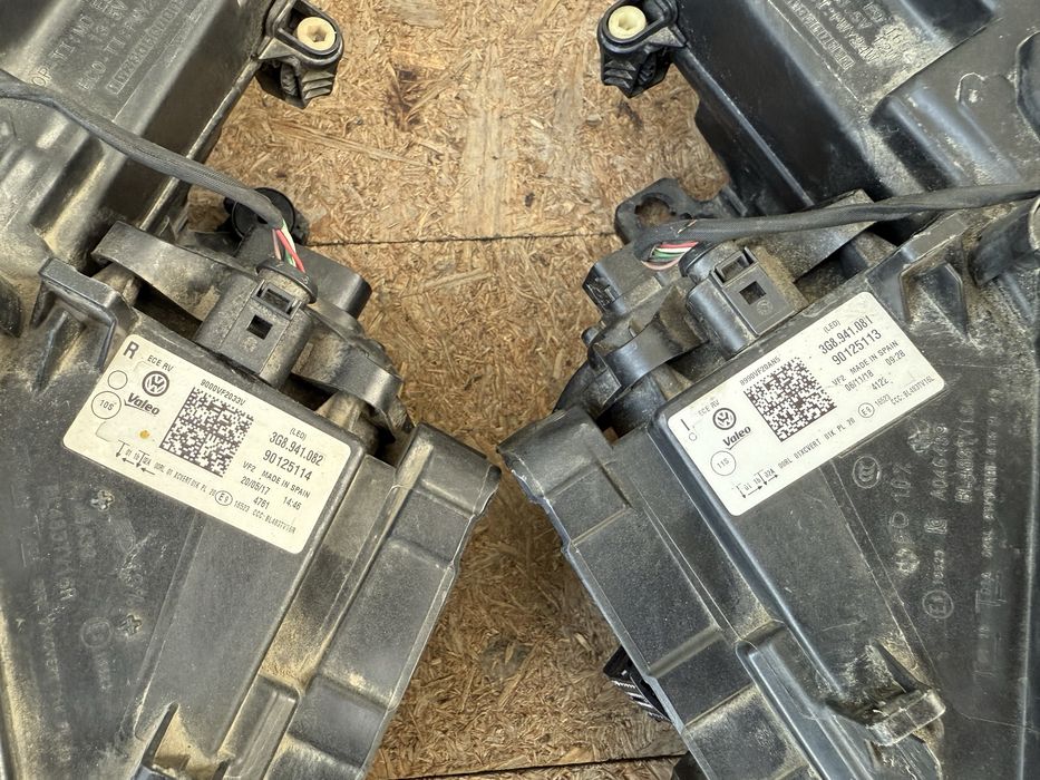 SET Far stanga dreapta VW Arteon Full LED Original Europa