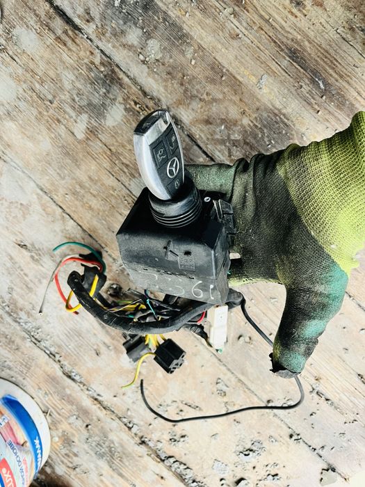 Замок зажигания рыбка мерседес