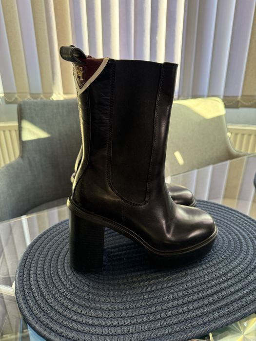 Дамски боти Tommy Hilfiger