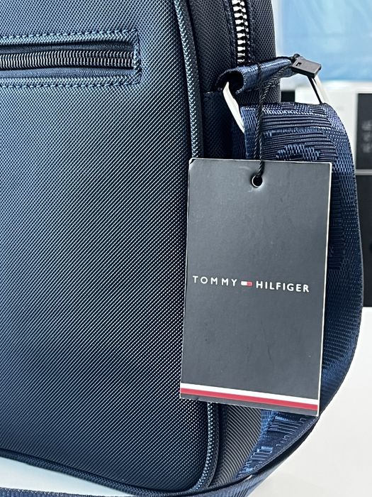Tommy hilfiger барсетка
