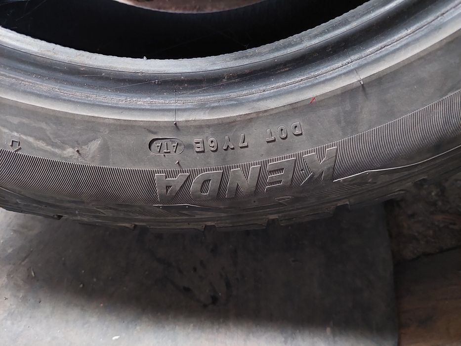 2 комплекта резины зима лето 19"