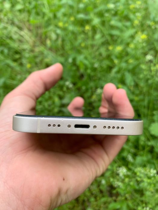 iPhone 13, vakumidan !