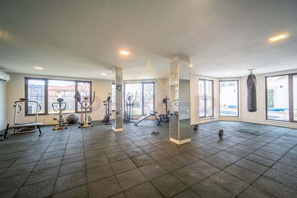 Продава се Тристаен апартамент в Варна, м-т Траката - 108 кв.м за 1370 €/кв.м - Снимка #10