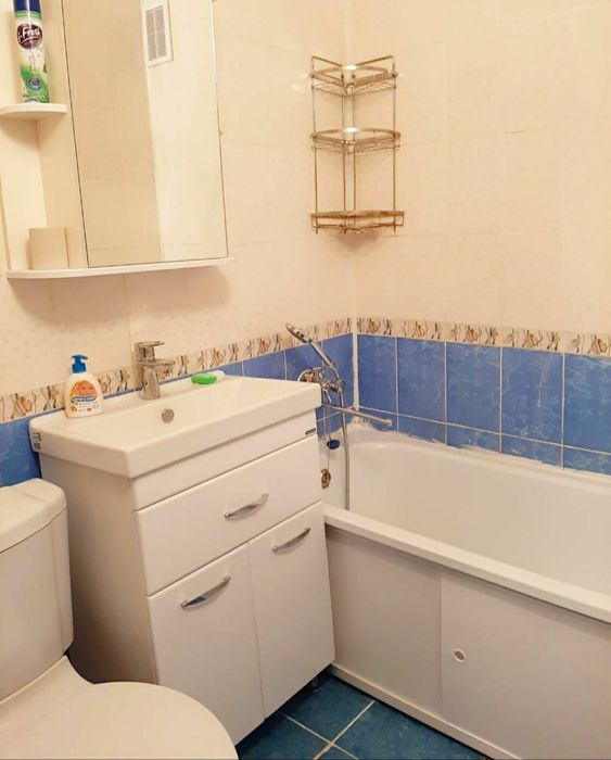 1-но комнатная. Абая. Посуточно