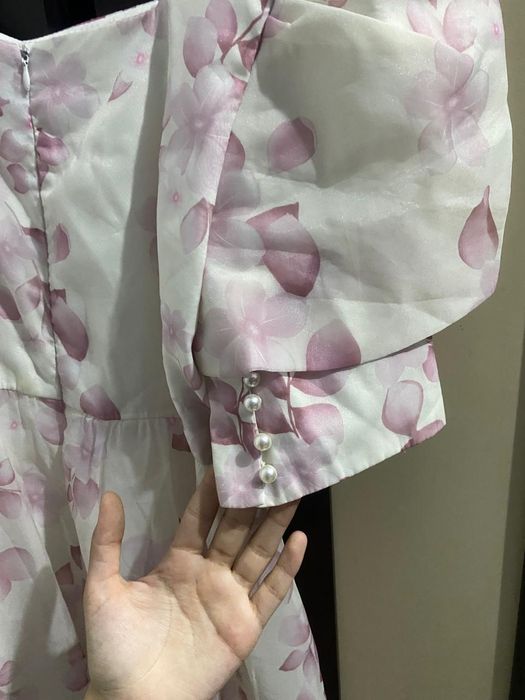 Платье пышное розовое