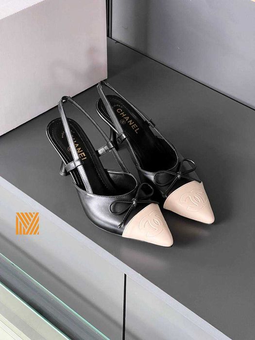 Pantofi dama elegante