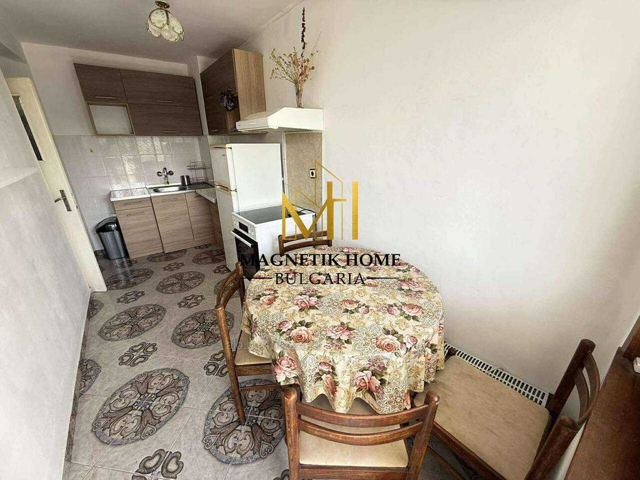 Дава се под наем Тристаен апартамент в Бургас, Възраждане - 120 кв.м за 498.27 € - Снимка #12