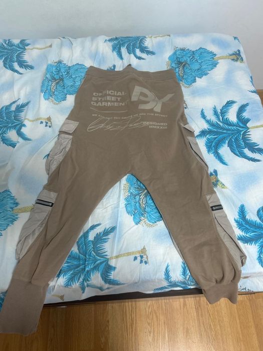 Pantaloni Made By Society