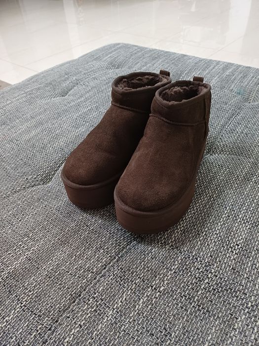 Ugg uri maro mărimea 41