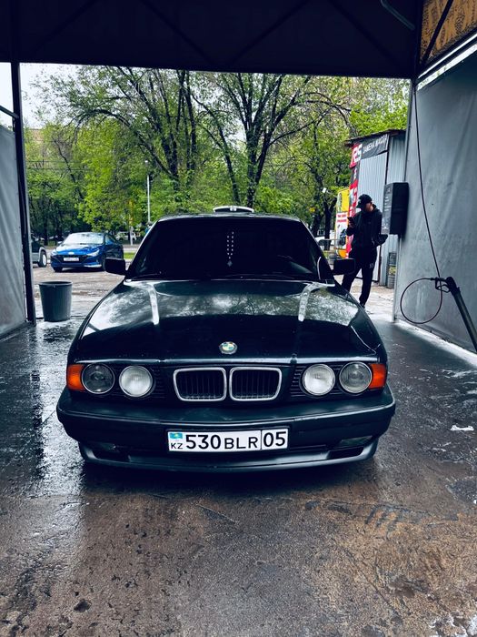 Бмв е34 обьем2.5 1995 год