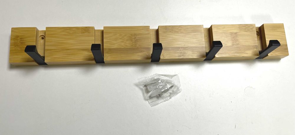 Cuier imitatie lemn 5 carlige