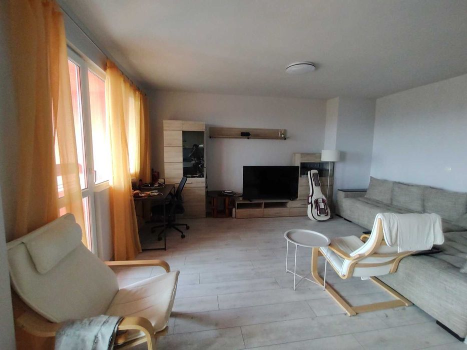 Дава се под наем Тристаен апартамент в София, Красно село - 120 кв.м за 765 € - Снимка #1