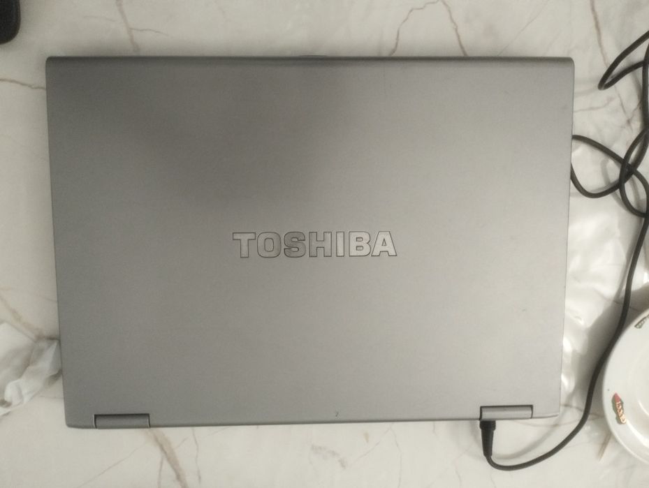 Ноутбук TOSHIBA хороший