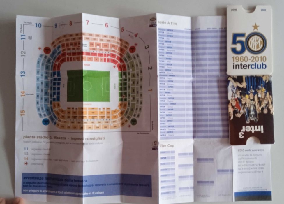 INTER MILANO 2010 TRIPLETE фенски лот картичка+клубна програма 2010-11