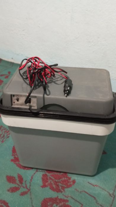 Хладилна чанта,12 волта