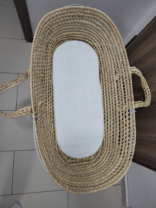Coșuleț bebe din fibre naturale