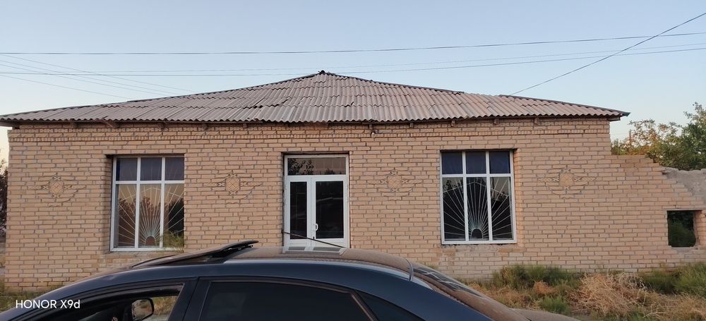 Конимехда дукон сотилади