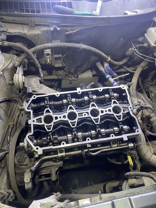 Приора продам 2011