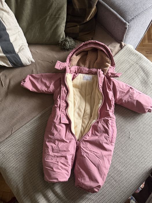 Zara бебешки космонавт 68