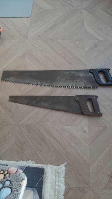 Пила ручная. Пила по дереву.