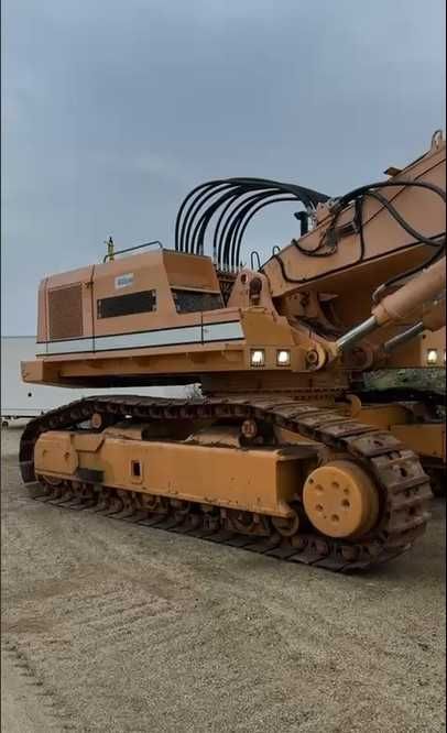 SCHIMB Excavator pe senile Liebherr R974