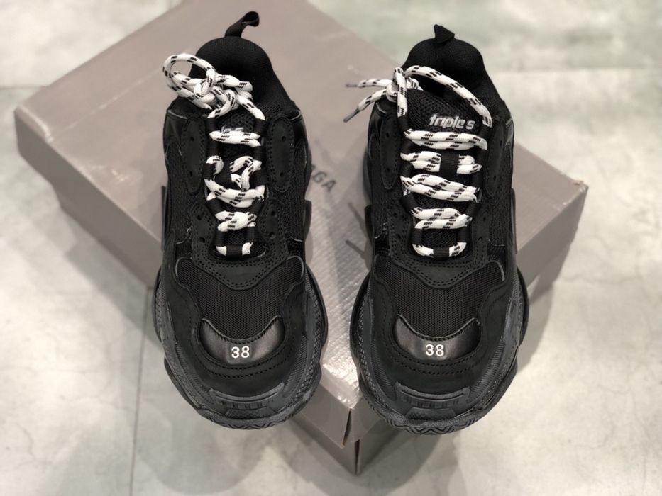 Balenciaga Triple S marimea 42