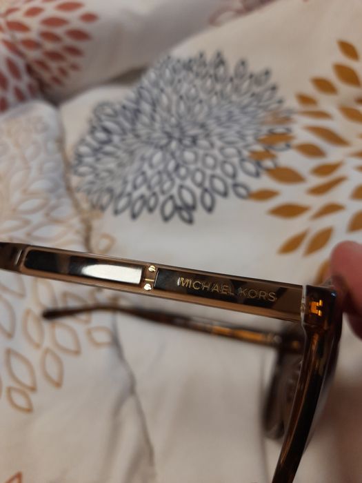 Michael kors дамски слънчеви очила.