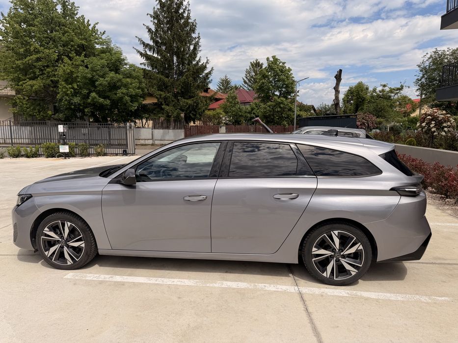Peugeo 308 2022 -08