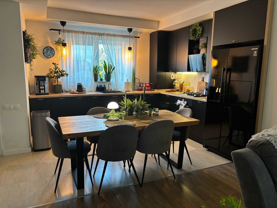 Vilă Tip M în Cosmopolis – 4 camere, mobilată și utilată