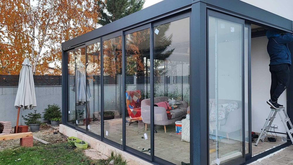 Inchideri balcoane, compartimentari sticla, pergole