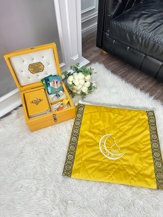 Жайнамаз, Құран кітап