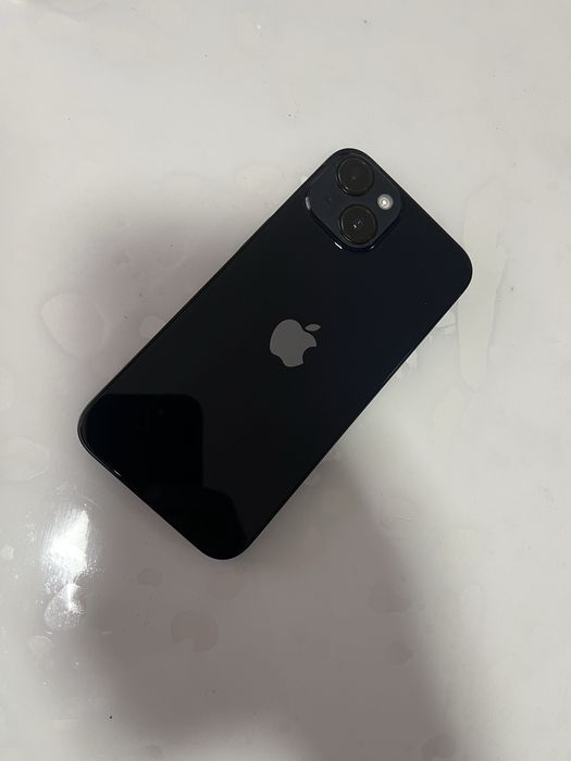 Продавам iphone14 128GB почти неразличим от нов