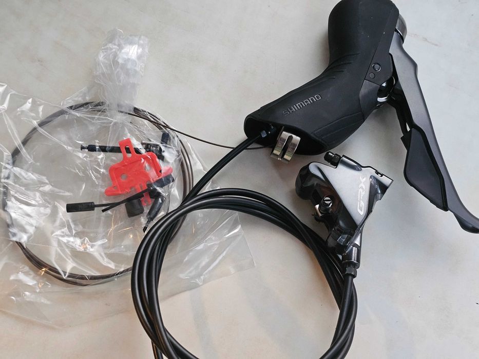 Set frane manete Shimano GRX ST-RX810 + BR-RX810 2x11 fata + spate noi