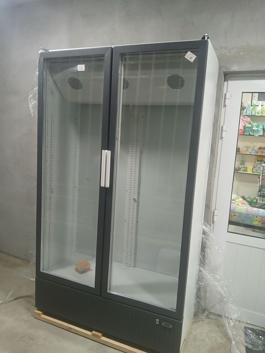 Витирина холодилник. Vitirina xolodilnik
