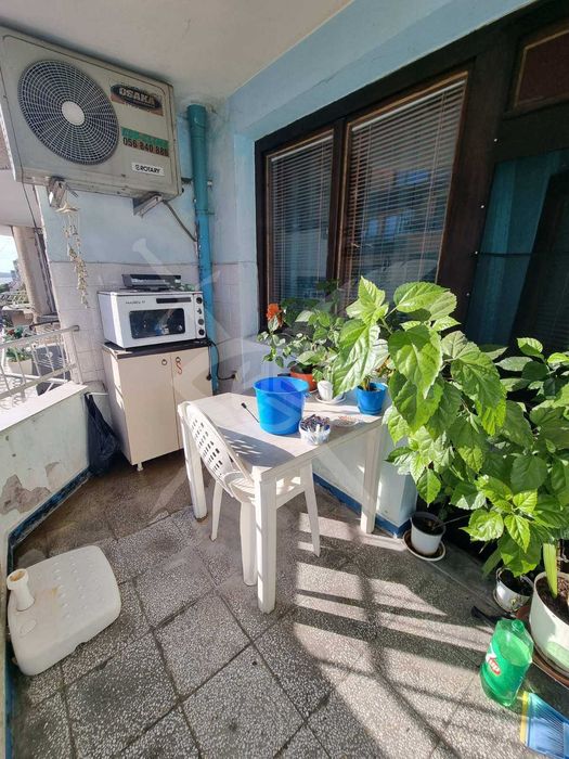 Продава се Тристаен апартамент в Бургас, Възраждане - 93 кв.м за 1366 €/кв.м - Снимка #8