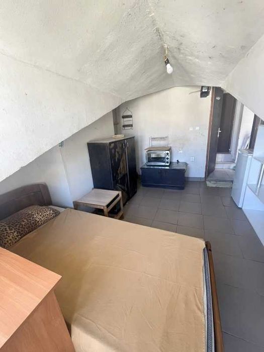 Дава се под наем  в Бургас, Възраждане - 28 кв.м за 51 € - Снимка #2