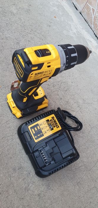 Autofiletanta Dewalt.