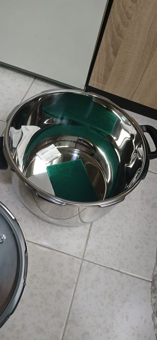 Тенджера под налягане