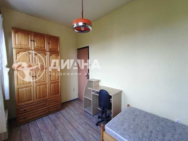 Продава се Тристаен апартамент в Пловдив, Кючук Париж - 94 кв.м за 1649 €/кв.м - Снимка #6
