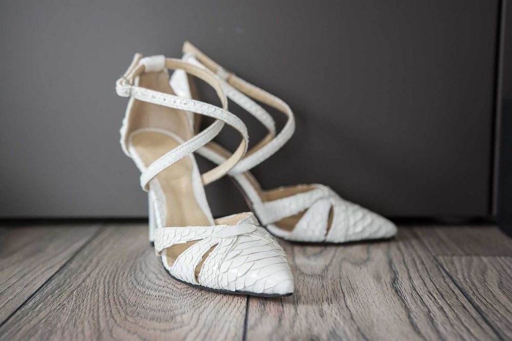 Model Marian Nedelcu Shoes