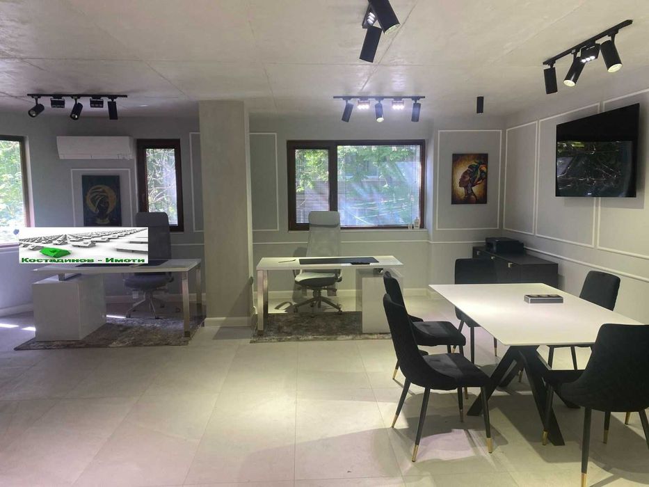 Дава се под наем Офис в Пловдив, Център - 75 кв.м за 578.34 € - Снимка #2