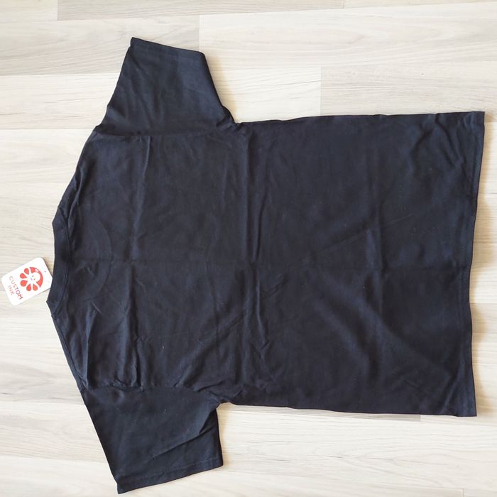 Тениска Custom Ink