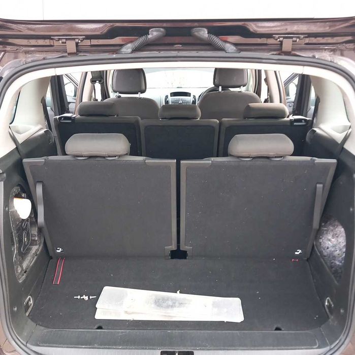 Opel Zafira C Tourer 2,0 CDTI B20DTH 2015/Опел Зафира C кафяв на части