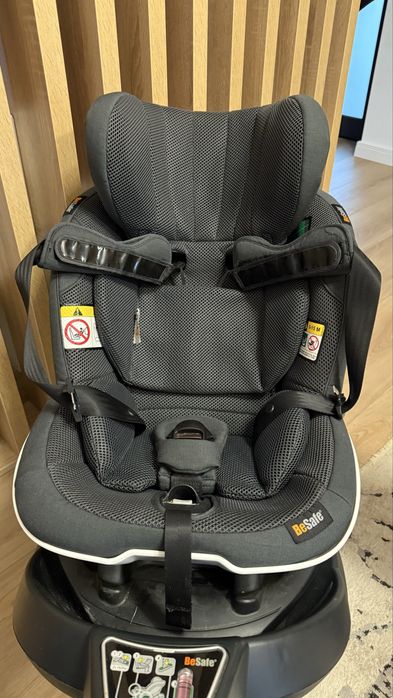 Scaun BeSafe iZi Turn i-Size rotativ cu Isofix