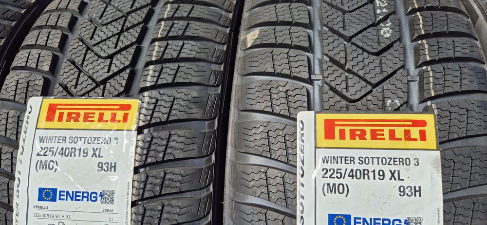 225 40 19 Pirelli