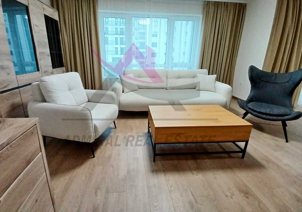 Дава се под наем Тристаен апартамент в Варна, Център - 90 кв.м за 850 € - Снимка #2