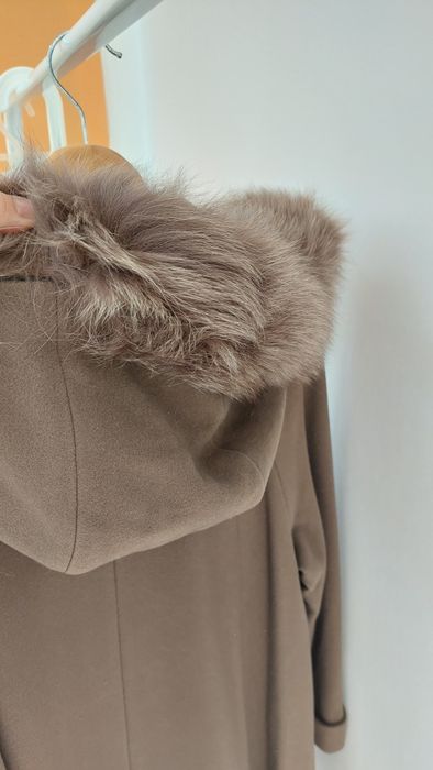 Palton dama nou calitate foarte buna