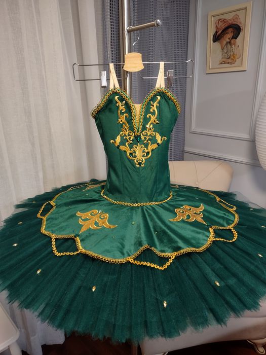 Балетна пачка "Есмералда".