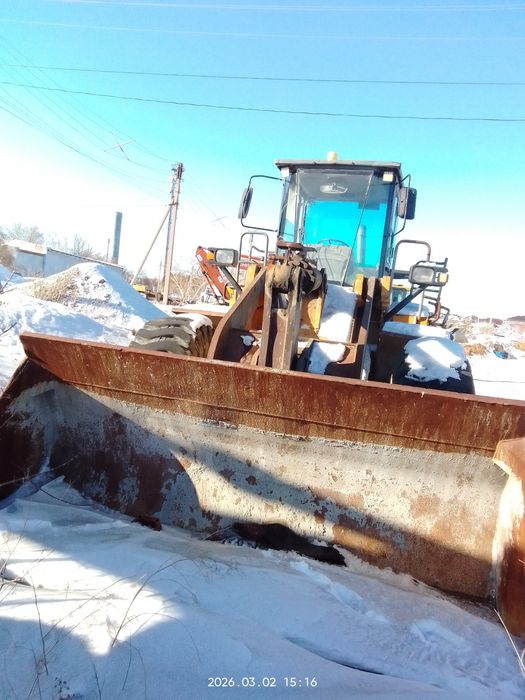 Погрузчик 3 куб XCMG